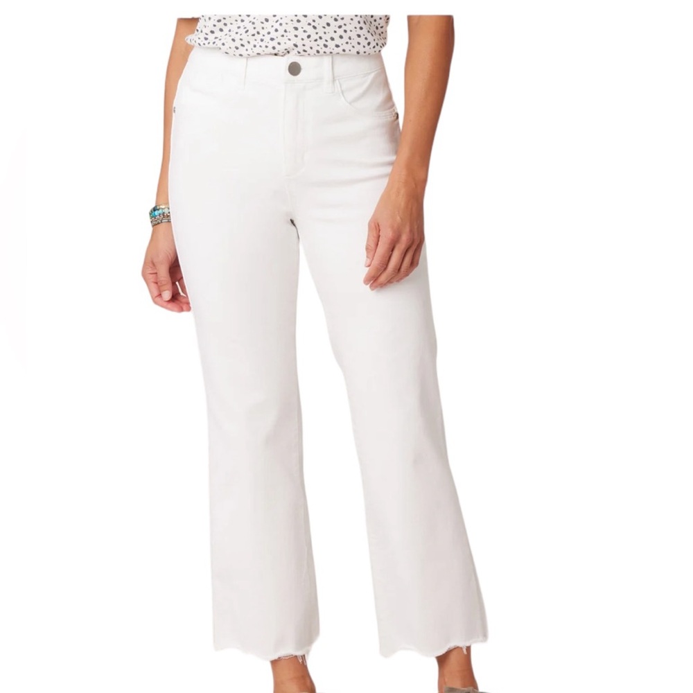 Democracy Optic White Ab"solution Skyrise V-Yoke Barely Boot Scallop Hem Jeans